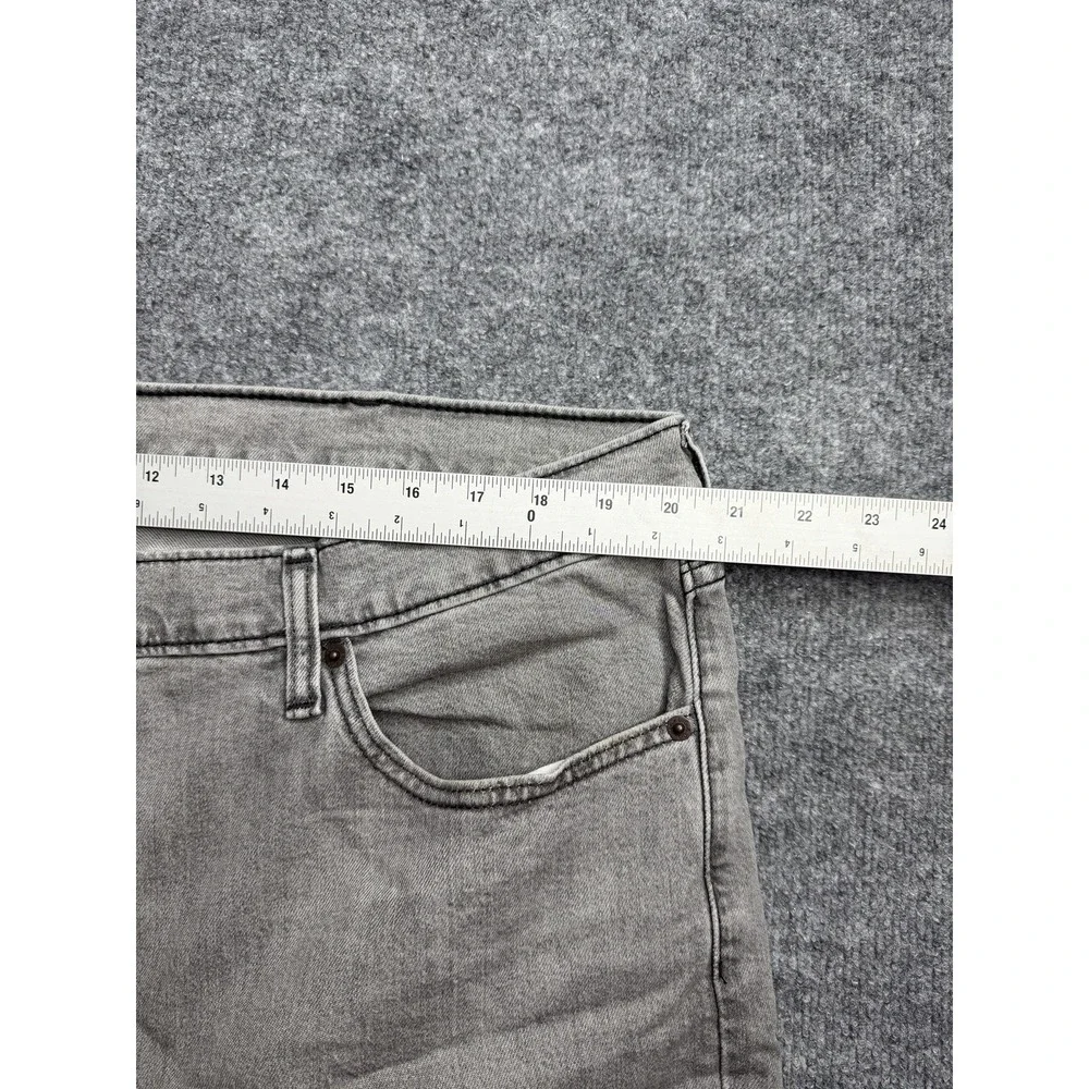 Levi's  514 Jeans Mens 42x32 Gray Straight Fit Denim Gray